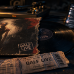 Vinyle QALF Damso Live, pochette et ticket de concert