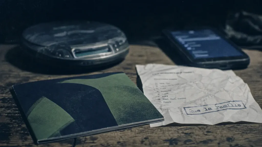 Que la famille : EP PNL 2015, pochette en risographie